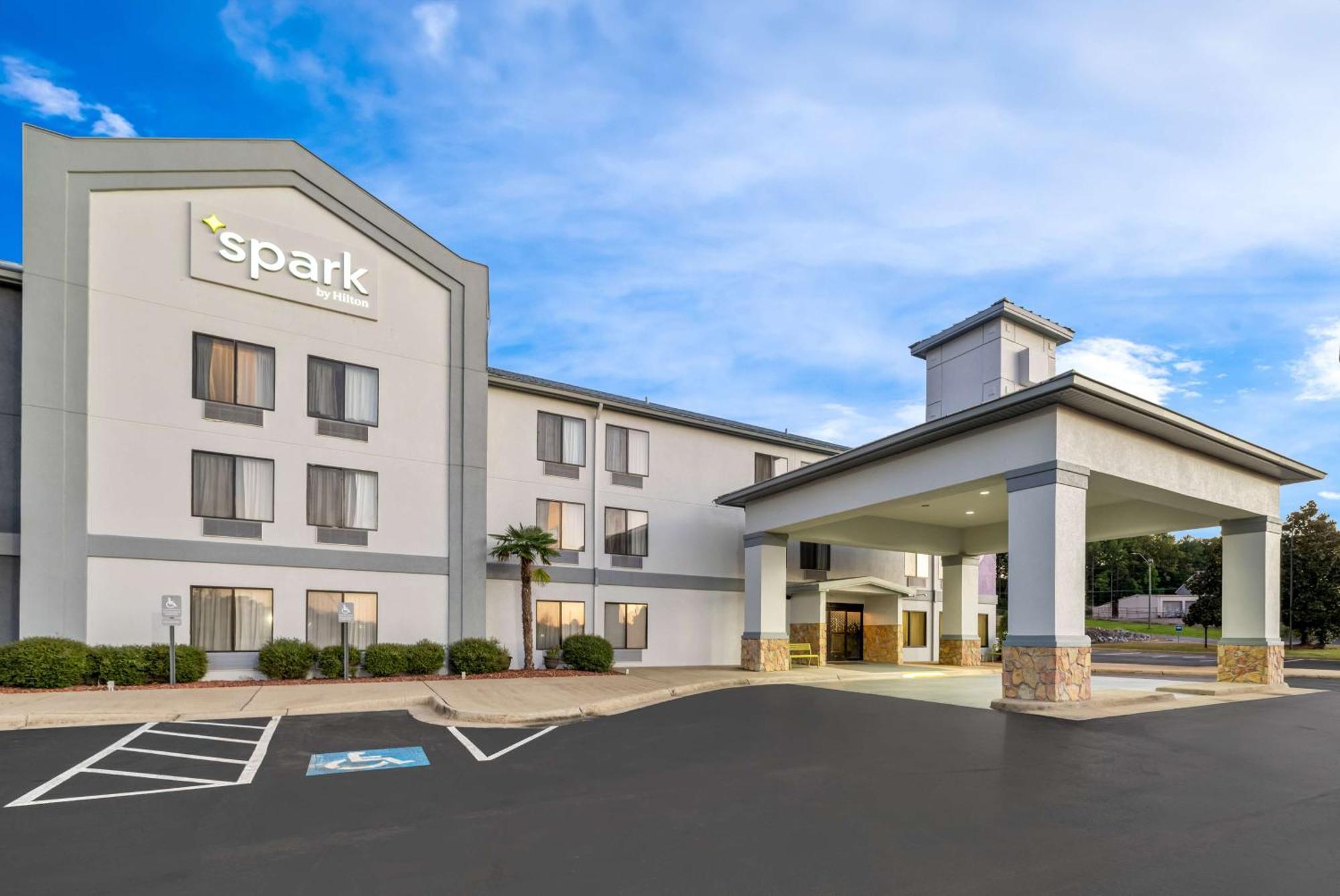 Spark By Hilton Tuscaloosa University Exterior photo